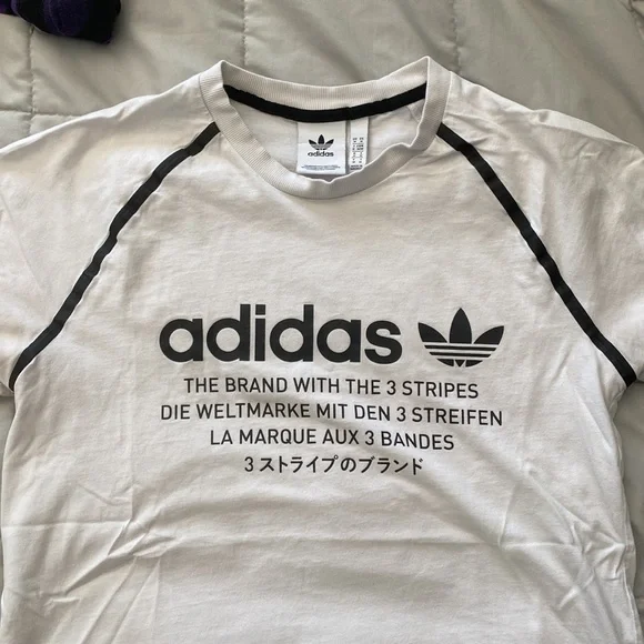 Adidas tee shirt - Picture 2 of 3